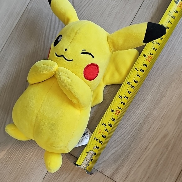 2022 Pokemon 8" Plush - Picture 9 of 9